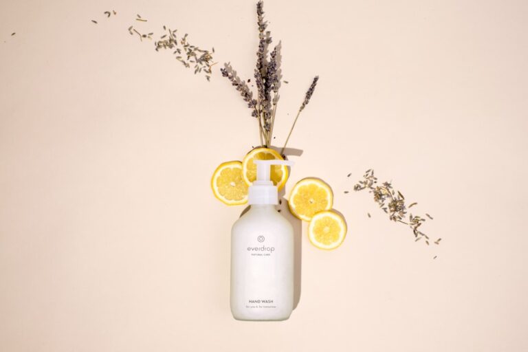 Essential Tips for Selecting the Right Skin Care Products Online